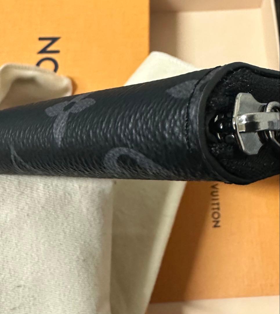 ルイ・ヴィトン　ジッピーウォレット