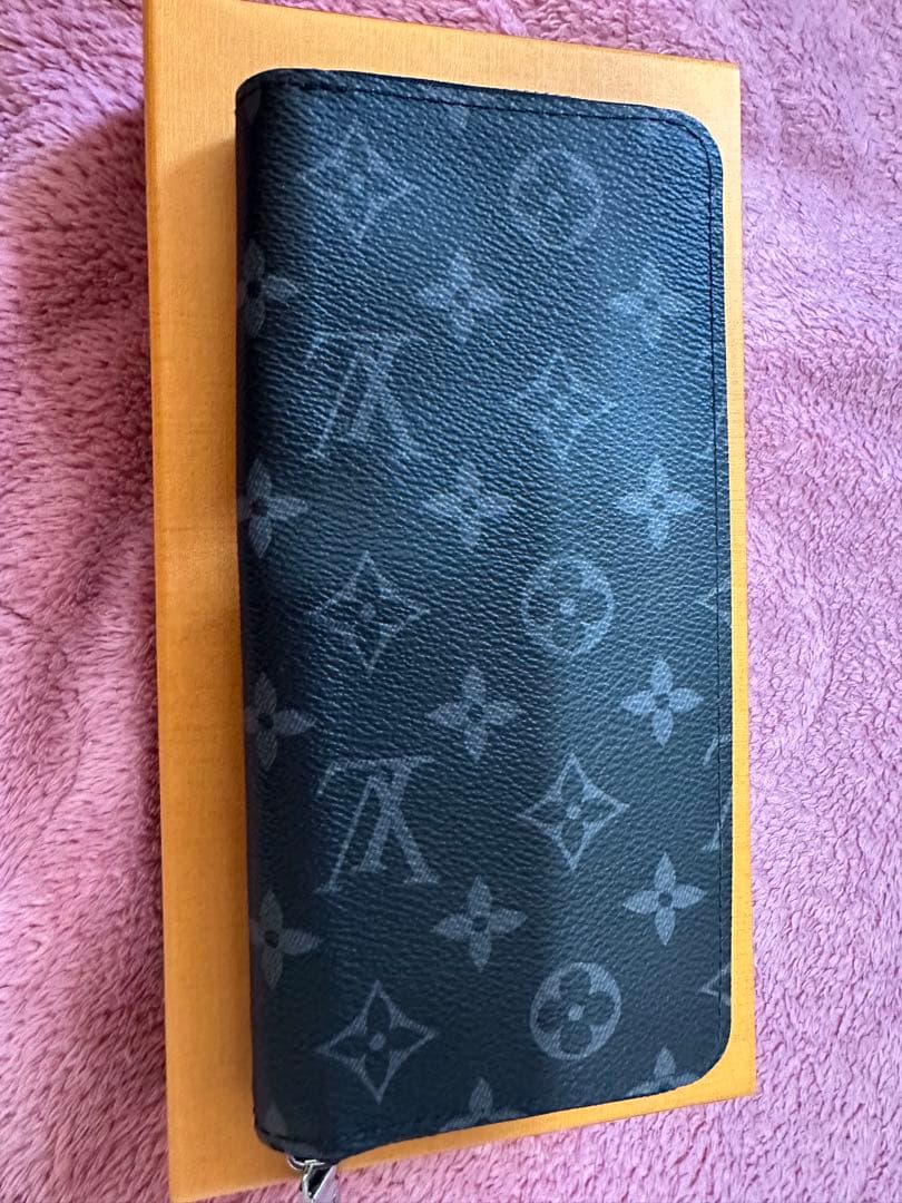 ルイ・ヴィトン　ジッピーウォレット