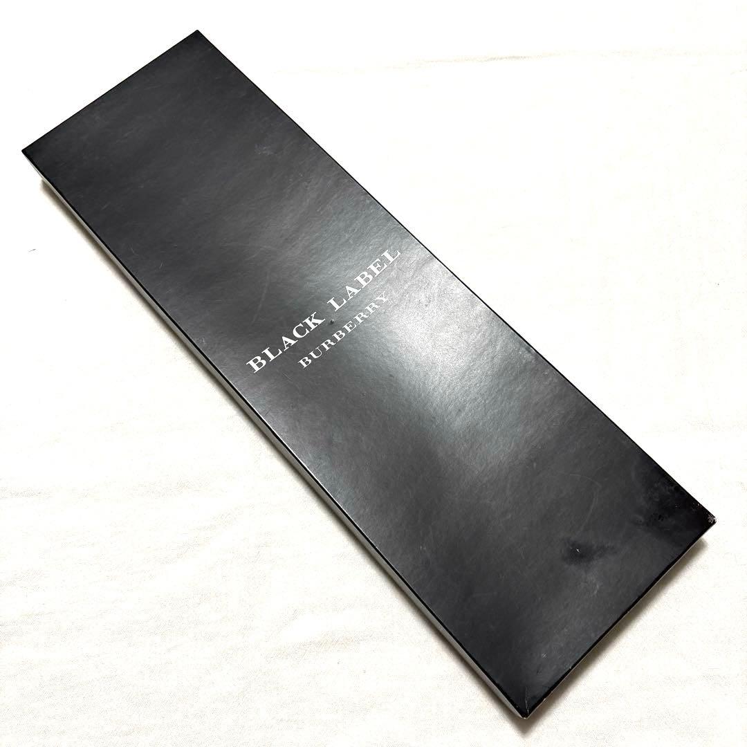 新品　バーバリー　ネクタイ　ネイビー×レッド　ストライプ　箱付き