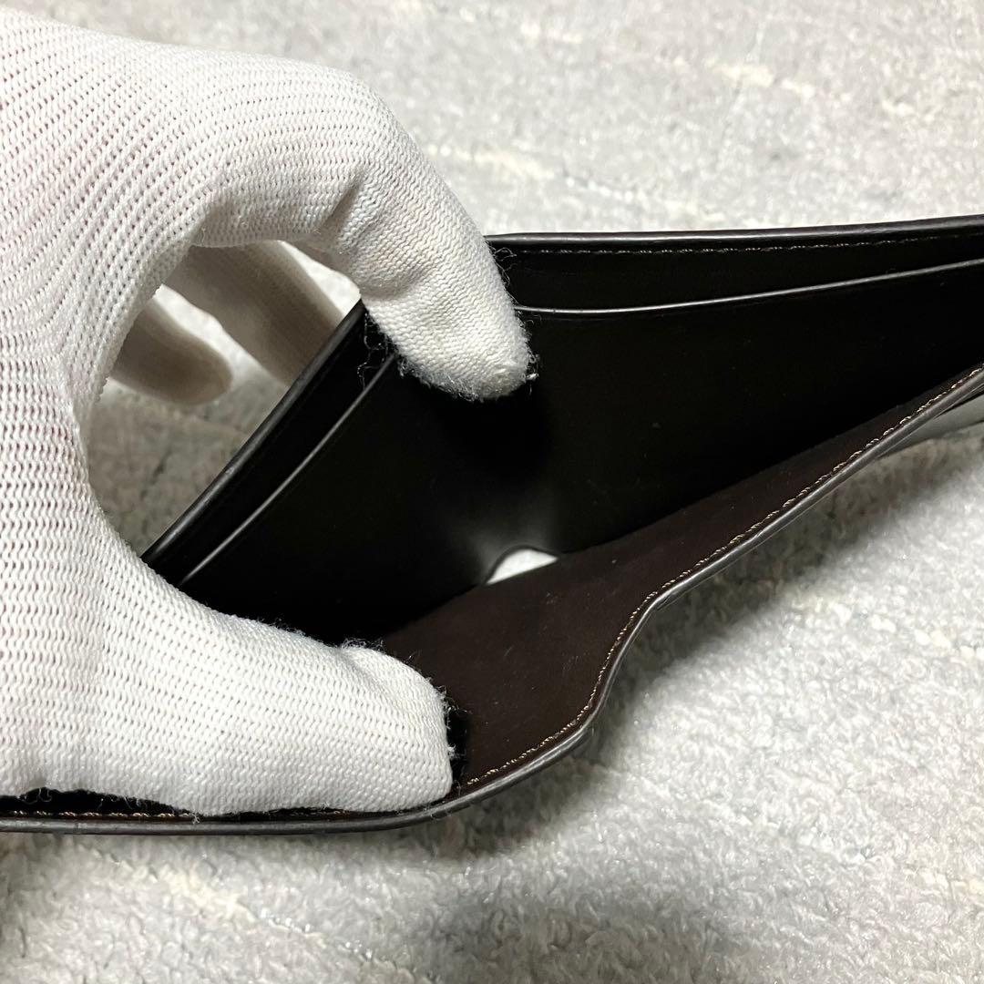 ベルルッティ［二つ折り財布］マコレ　スクリット　カリグラフィ　ヴェネチアレザー