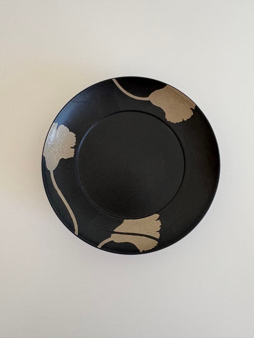 やのさちこ　椿皿　ポピー