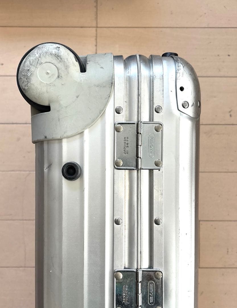 コ*グ様 希少 RIMOWA リモワ トパーズ キャビントローリー　青ロゴ2輪