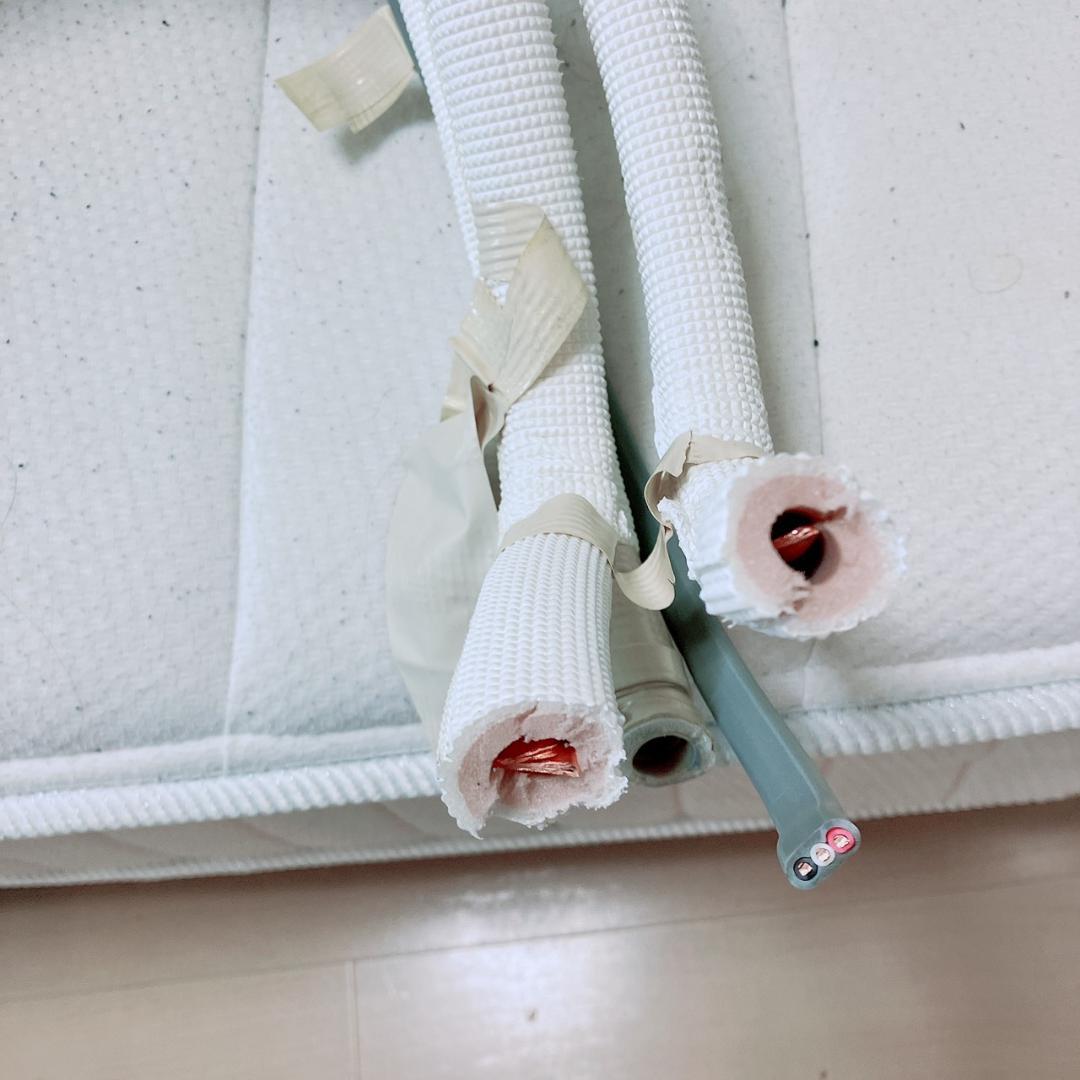 東芝　TOSHIBA　エアコン　RAS-H221M(W)　2022年製　6畳