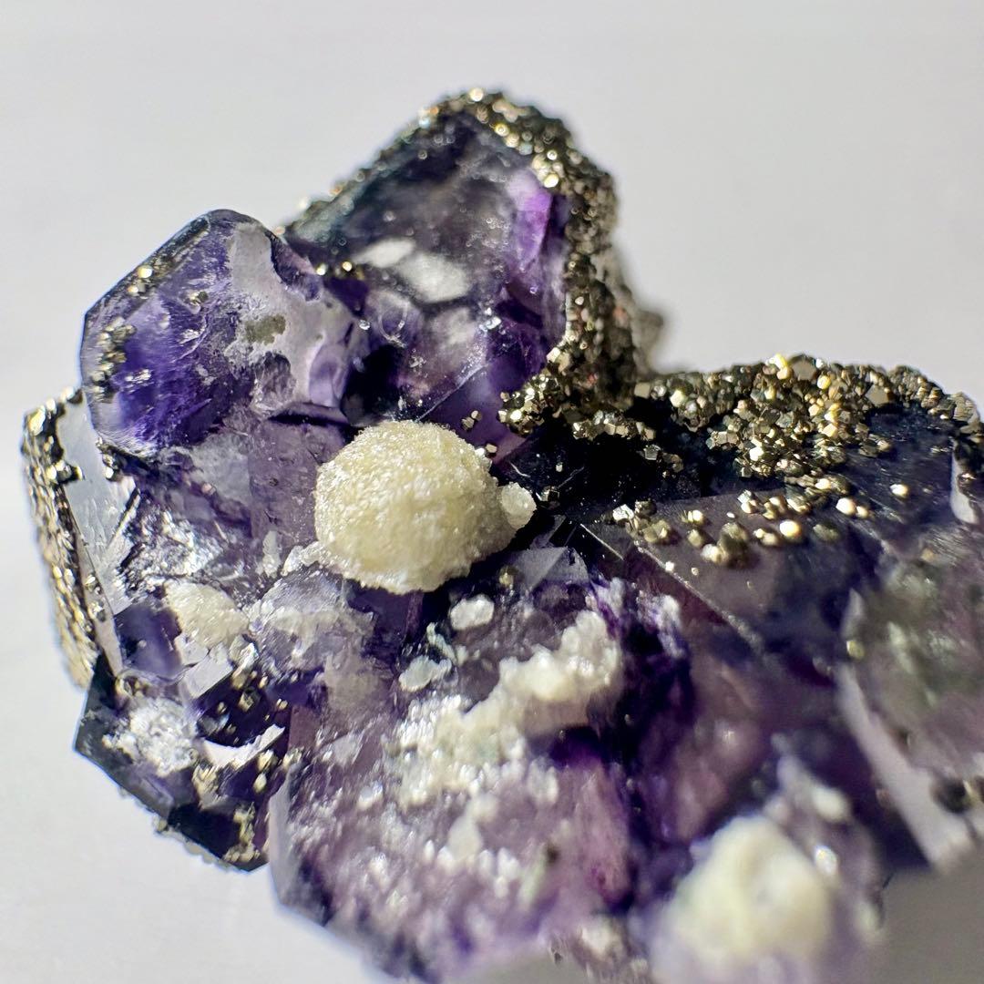 522 中国 内モンゴル産 レアタイプ フローライト&パイライト