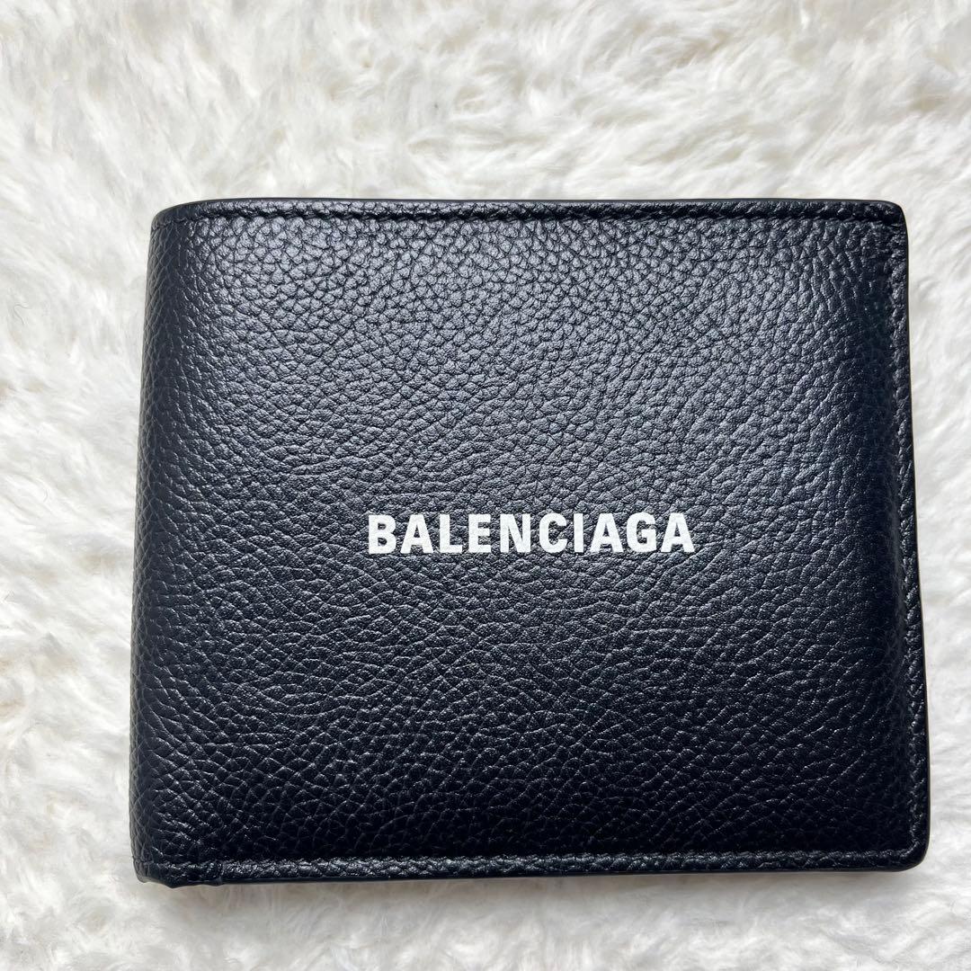 一撃BALENCIAGA 折り財布　レザー　ブラック