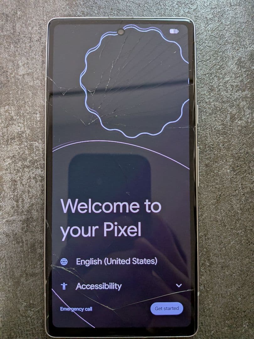 Google Pixel 7a ホワイト 画面にひびあり 128GB