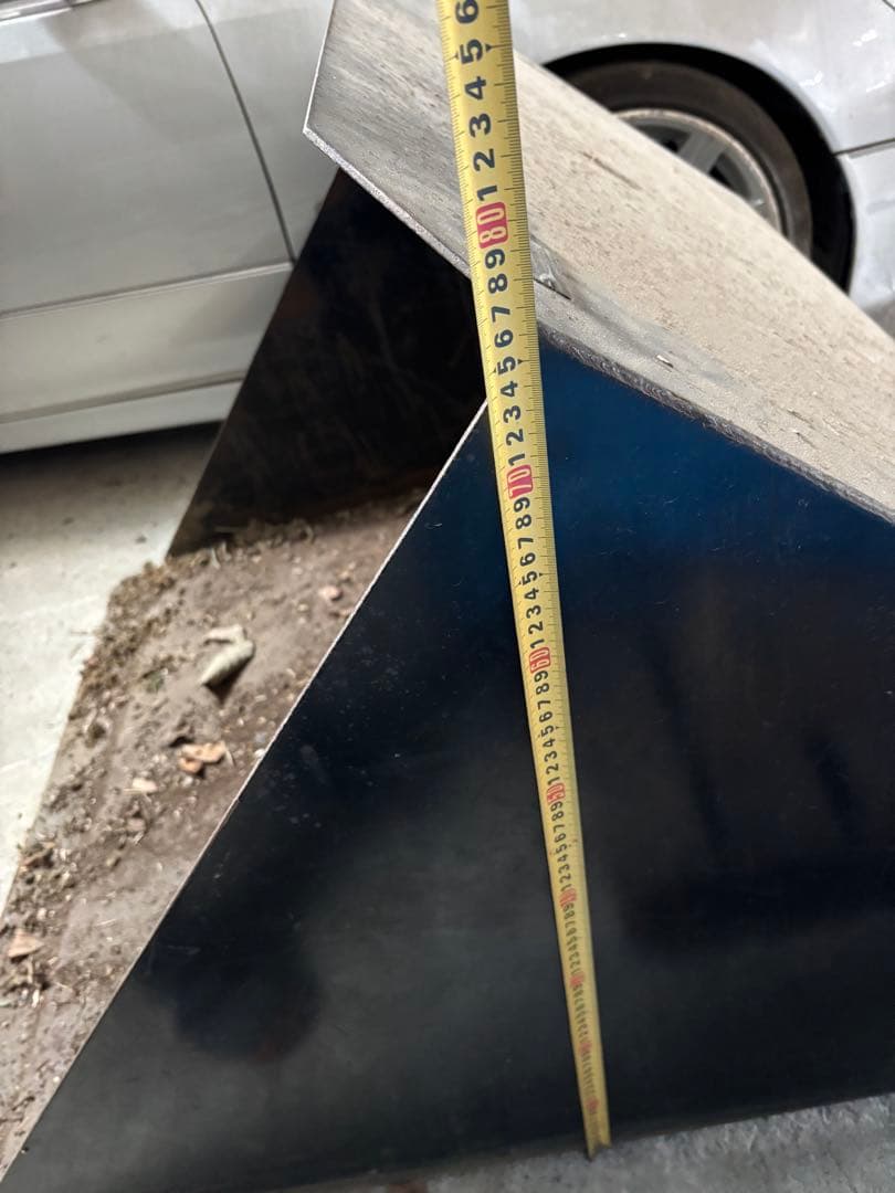 金属製バケット 約80cm幅