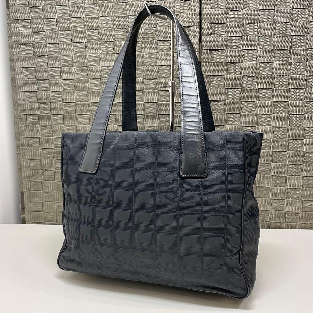 M*ん様 CHANEL ニュートラベルラインPM ブラック ナイロン トートバッ