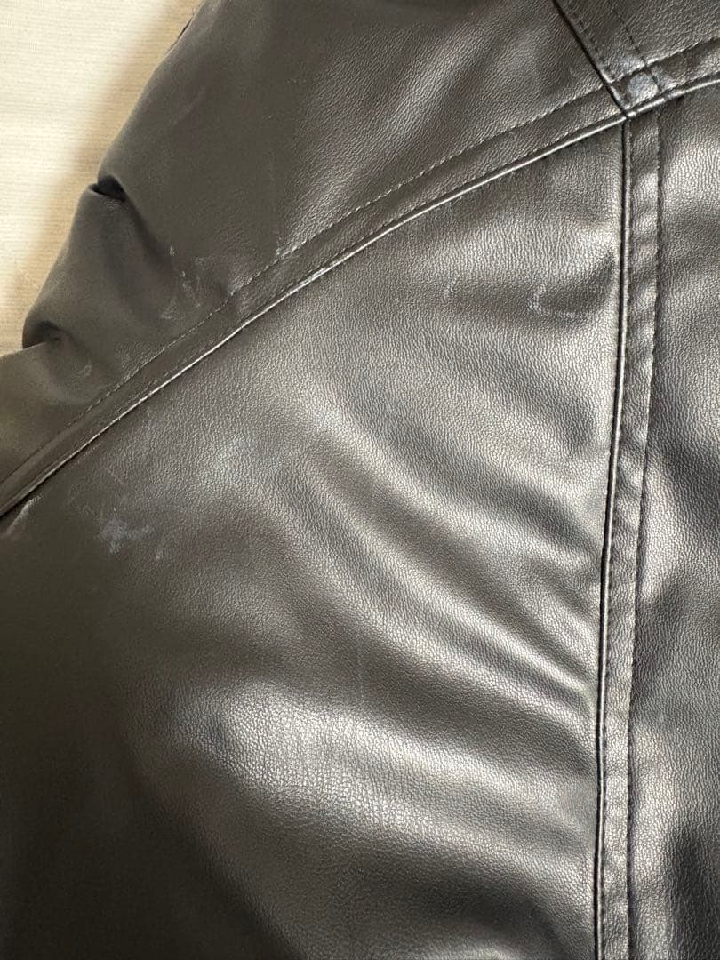 ZARAフェイクレザー 中綿ブルゾンボンバージャケット3833/308/800