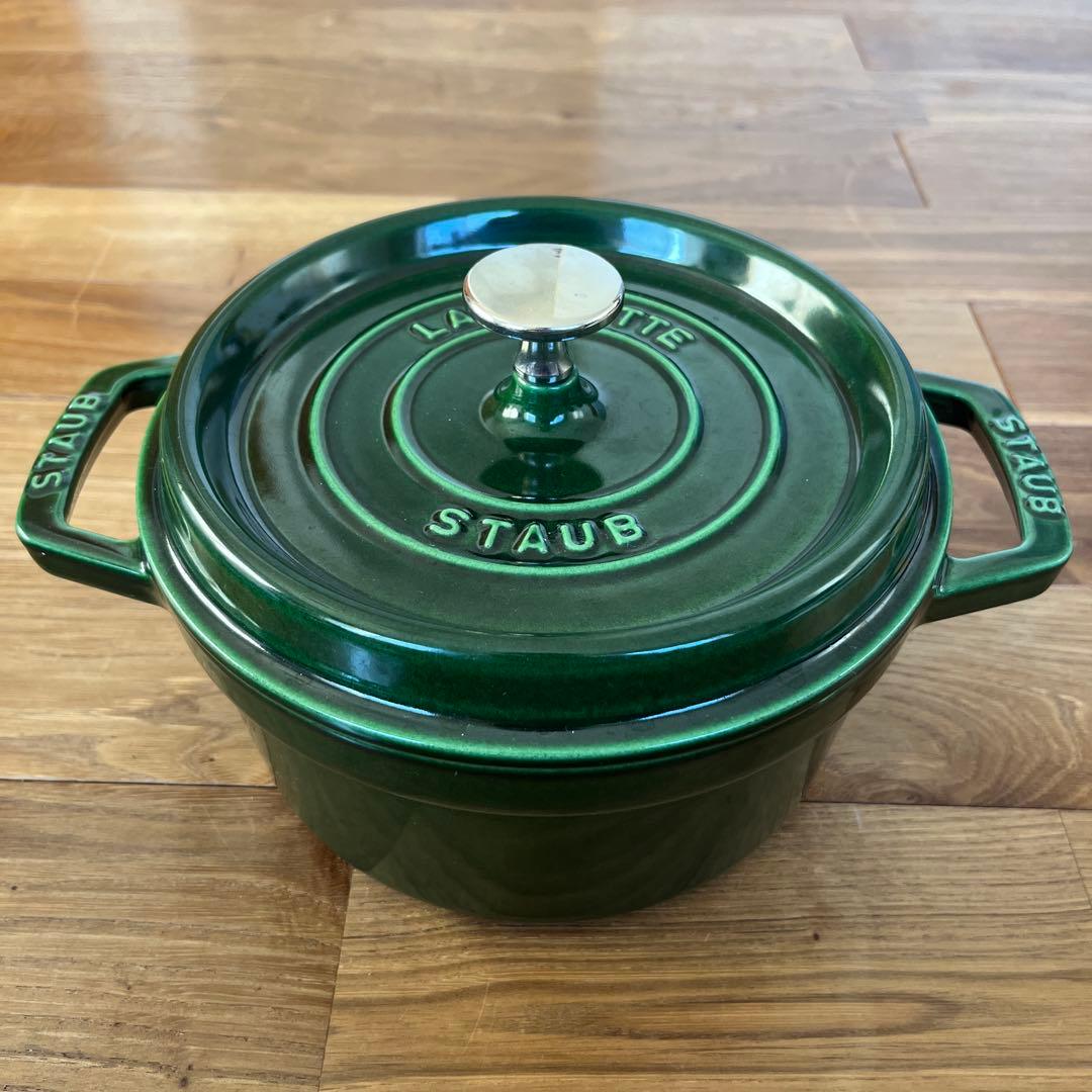 美品 STAUB ピコ ココット ラウンド 20cm バジルグリーン 両手鍋