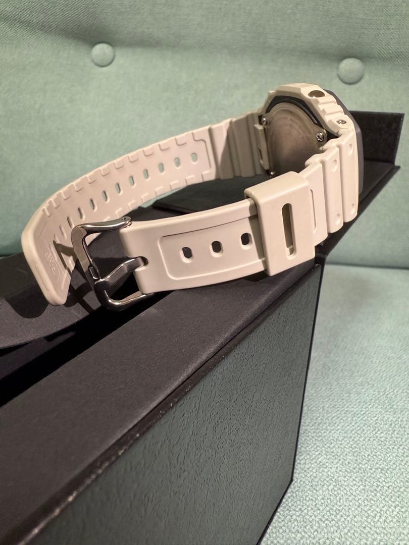 G-SHOCK アナログ腕時計 ベージュ