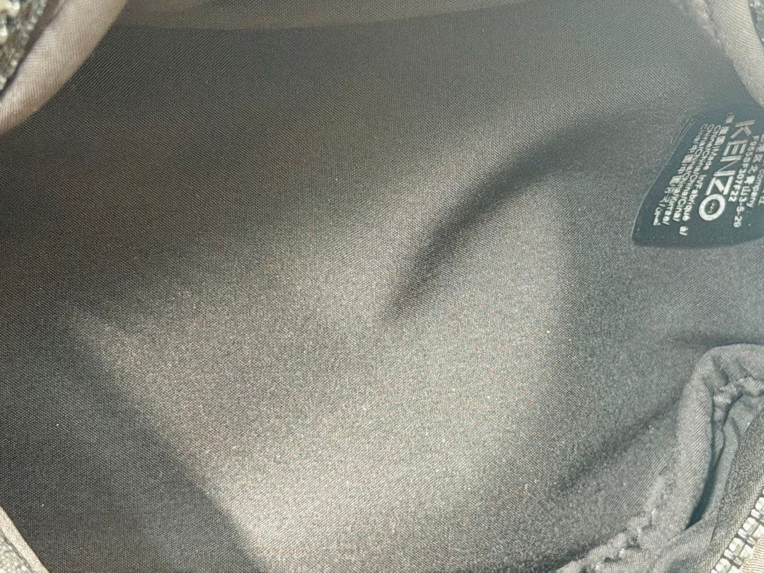 【極美品】KENZO ケンゾー ボディバッグ ウエストポーチ タイガー 刺繍 黒