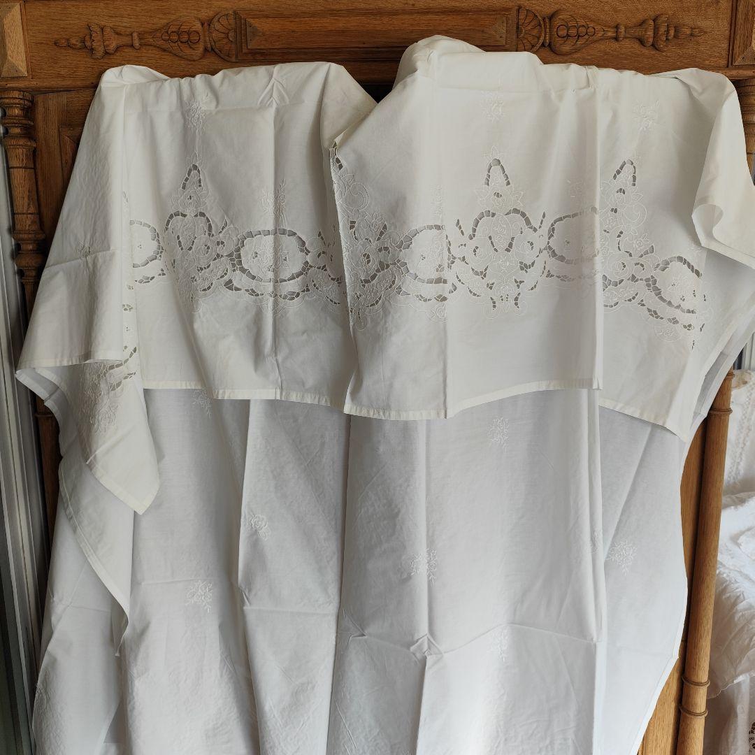 イギリスVintage　薔薇モチーフ　カットワーク　カーテン　180×180