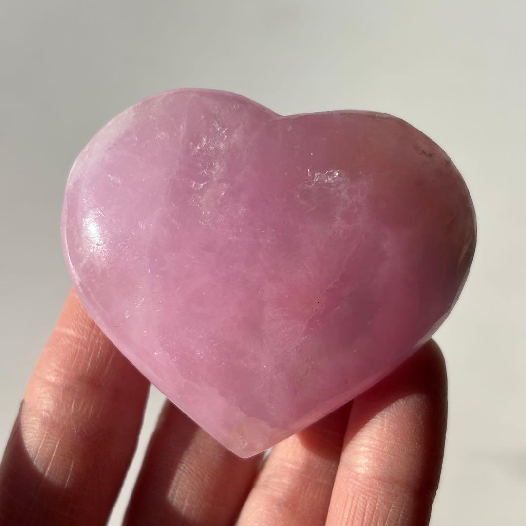 高品質　ピンクアラゴナイト　ハート　天然石　お守り