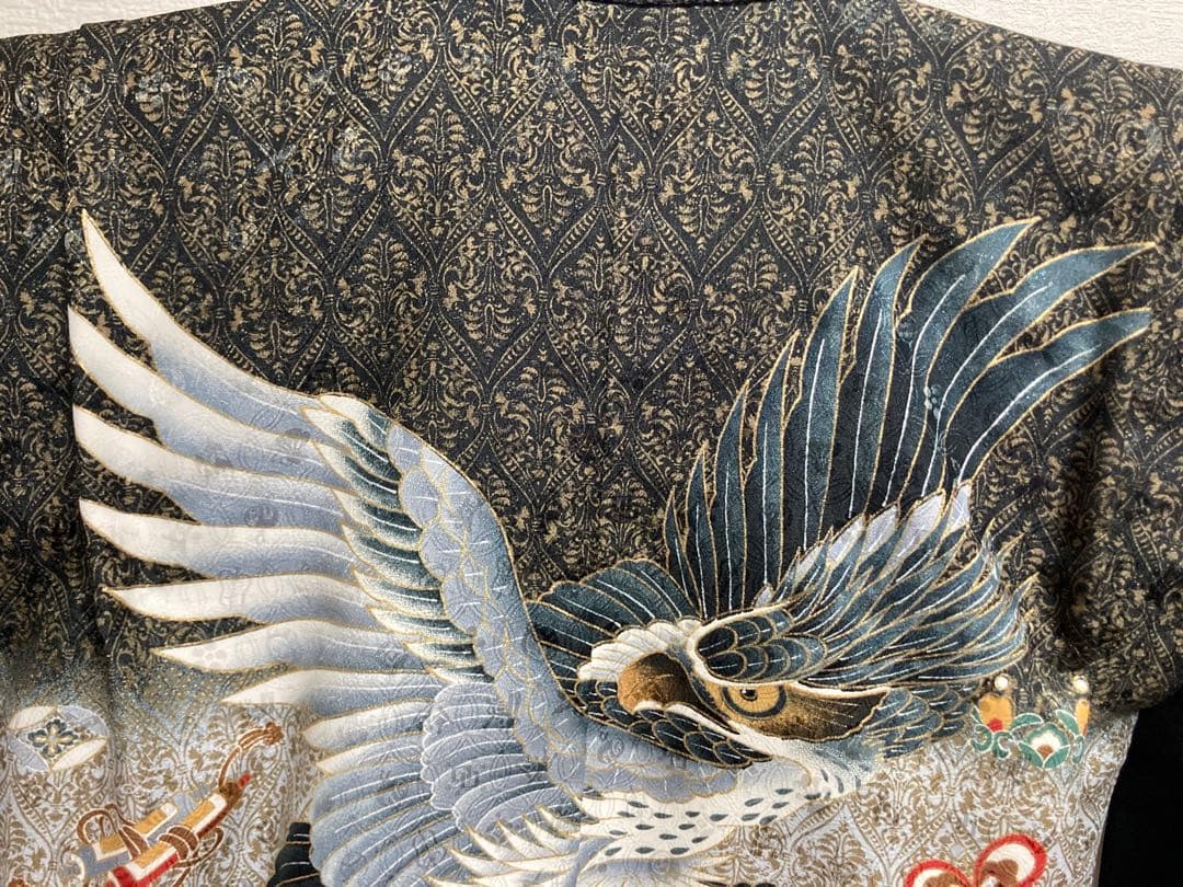 五歳男児七五三お宮参り　着物羽織長襦袢セット　茶黒金地模様　個性的　オンリーワン