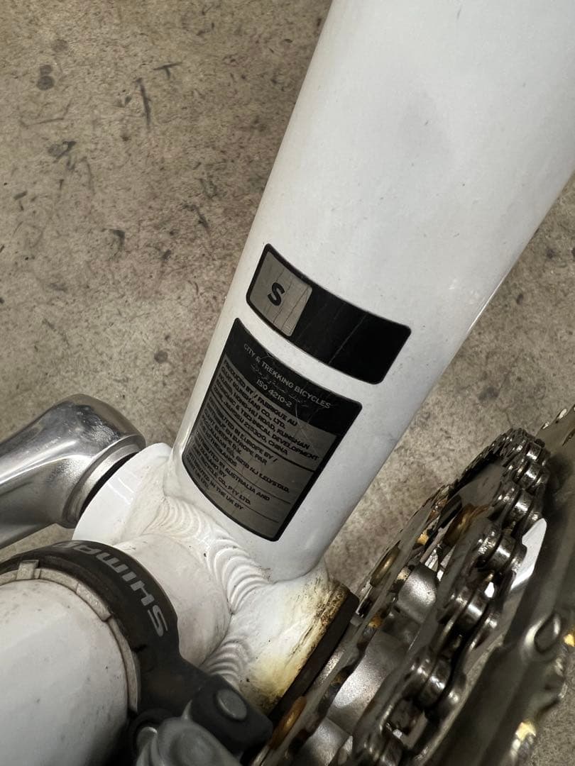 クロスバイク　GIANT ESCAPE R3 ジャイアントエスケープR3 Liv