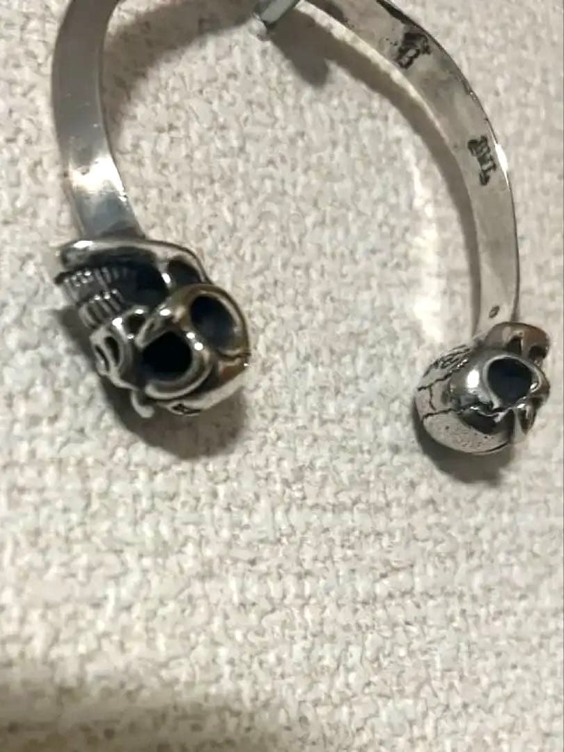 定価17万モンスターグッドラックスカルバングル訳あり。