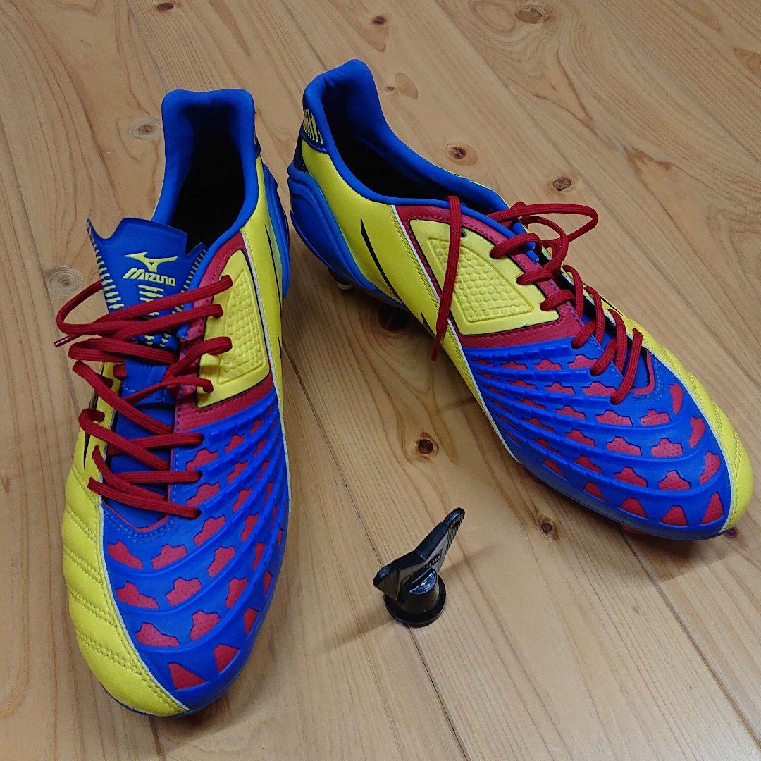サッカースパイク  ミズノ イグニタス