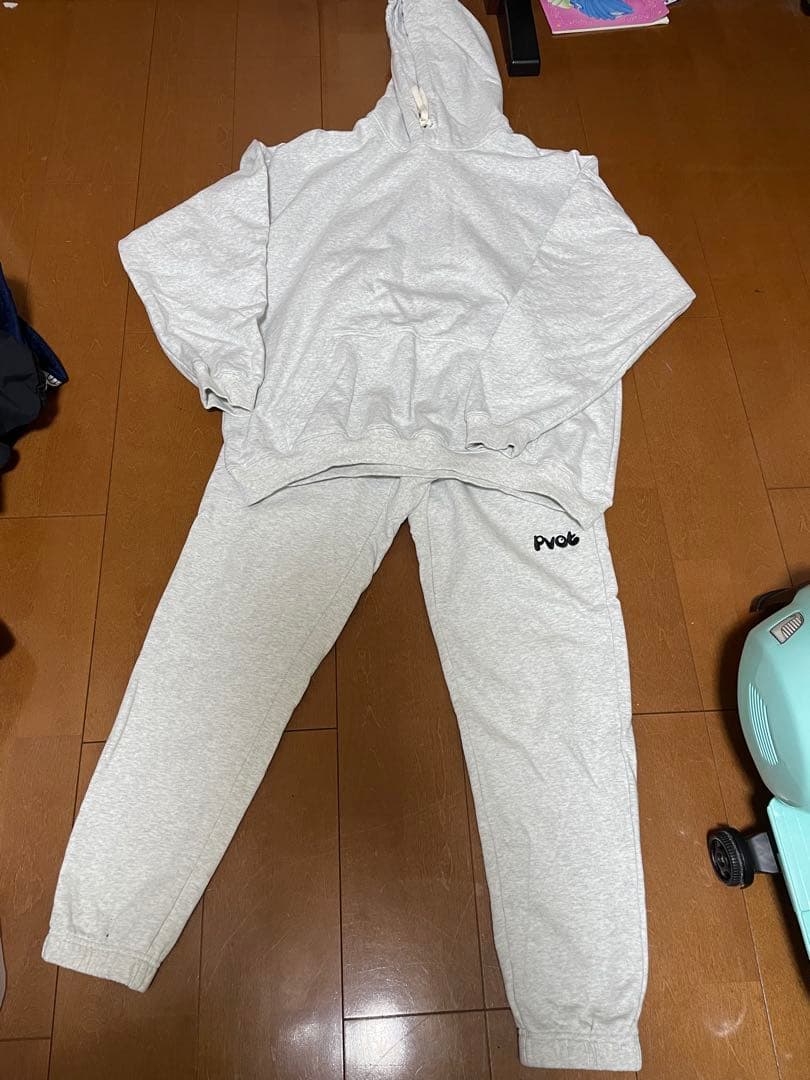 PVOT スウェットパーカー上下セットアップ　グレー