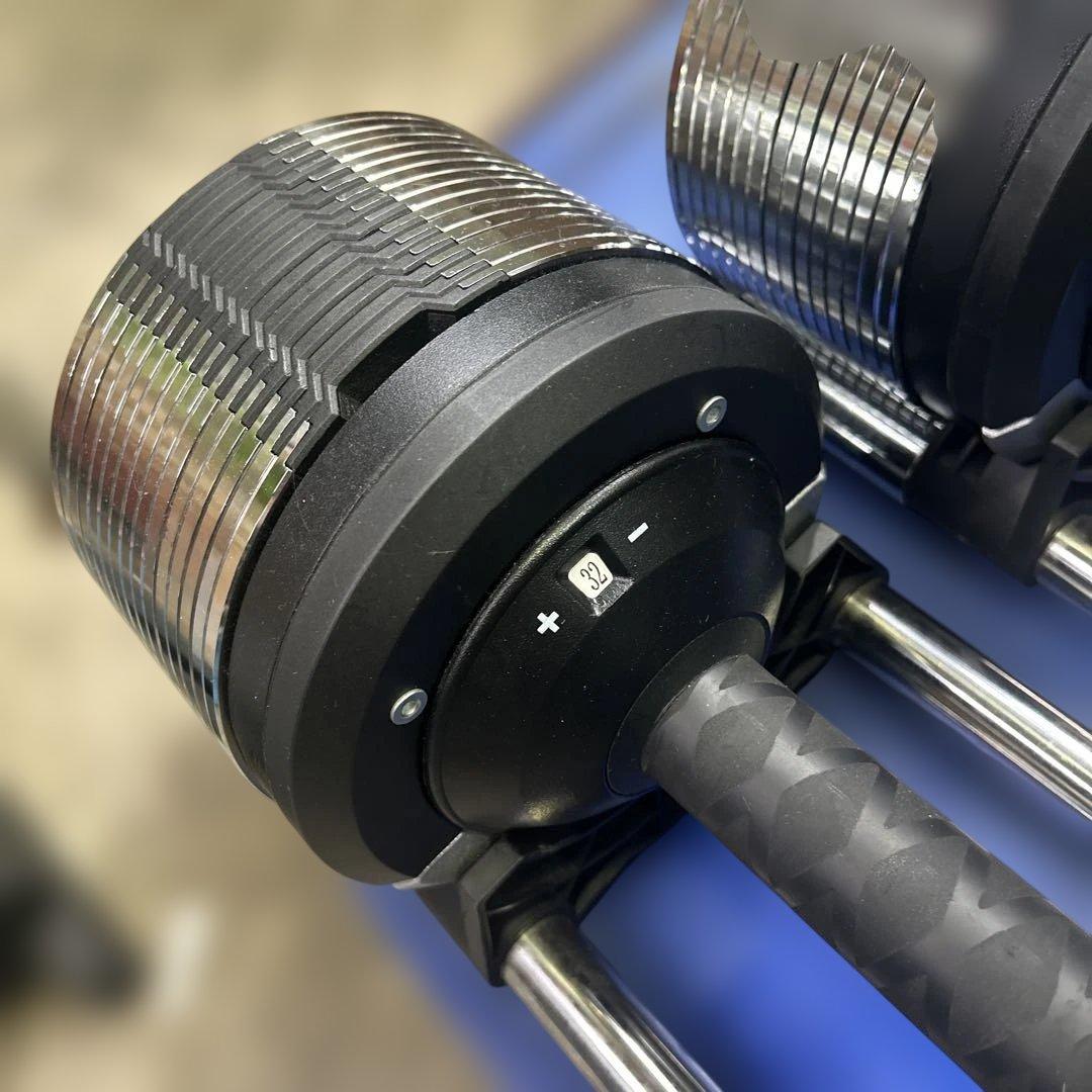 6421 【戸塚区引取り推奨】可変式ダンベル Lysin 32k 2個セット