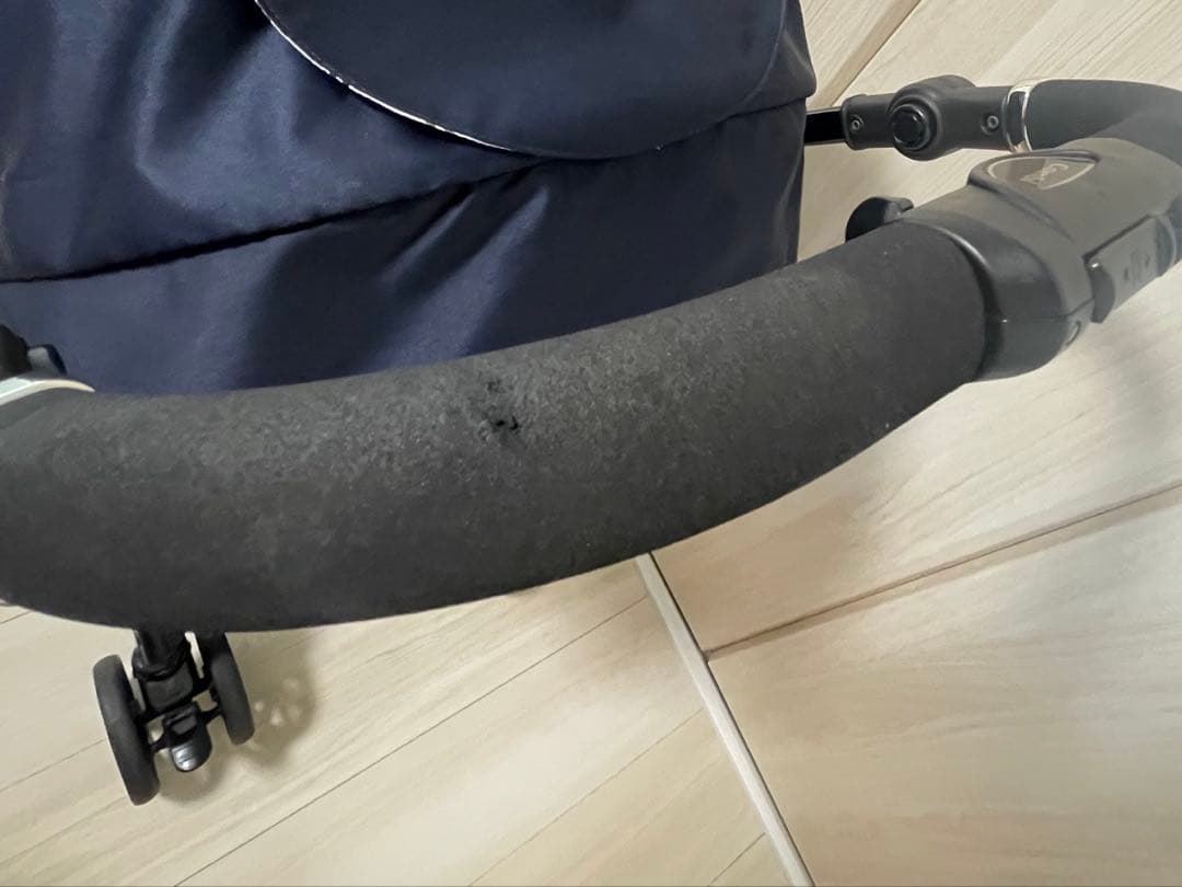 コンビ　ベビーカー　スゴカル　4キャス エッグショック