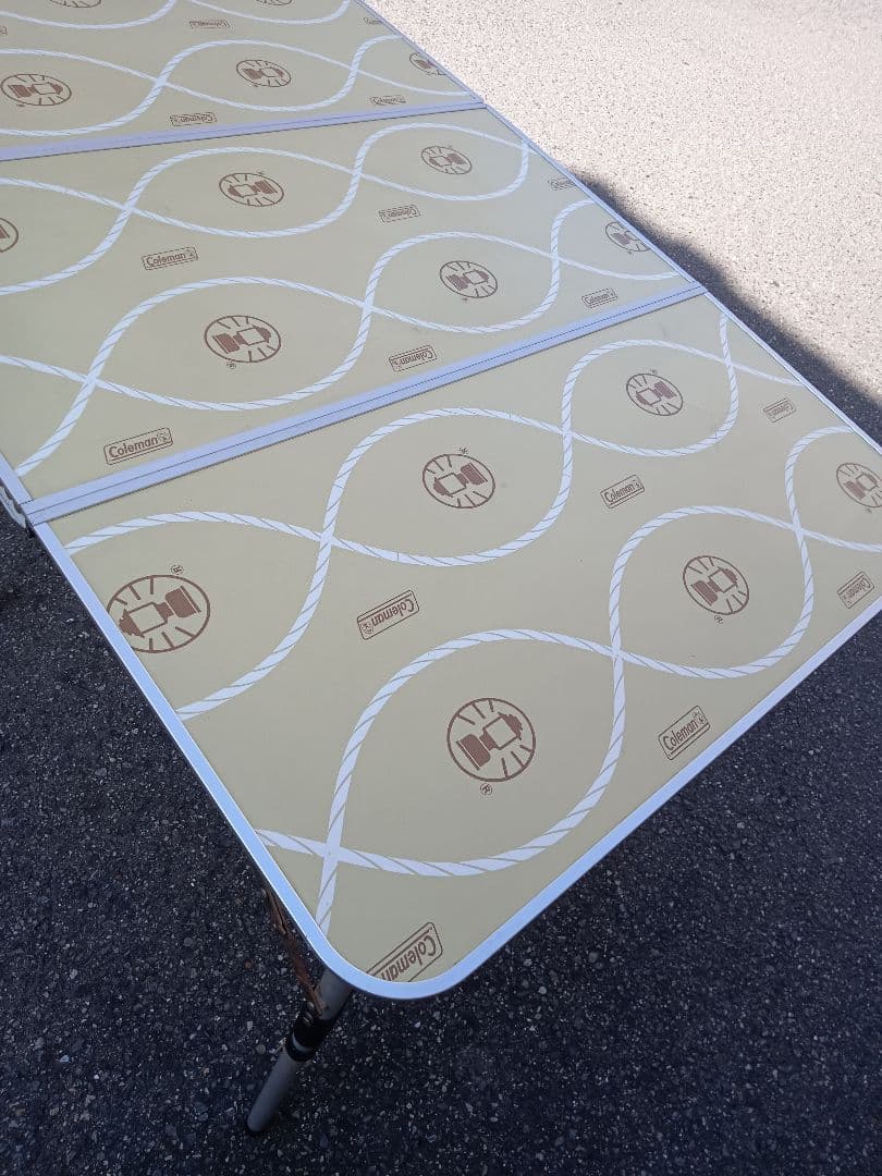 【Coleman】スリム四折テーブル 収納ケース付
