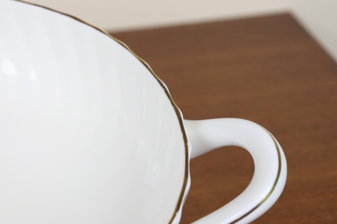 お値下げ♡ ミントン　スプリングブーケ　チュリーン　蓋付ボウル　ヴィンテージ