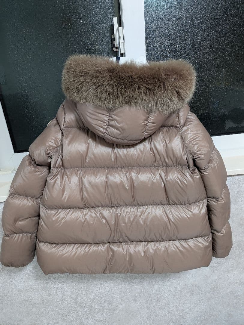 モンクレール　MONCLER ダウンジャケット ファー付き　レディース　ダウン