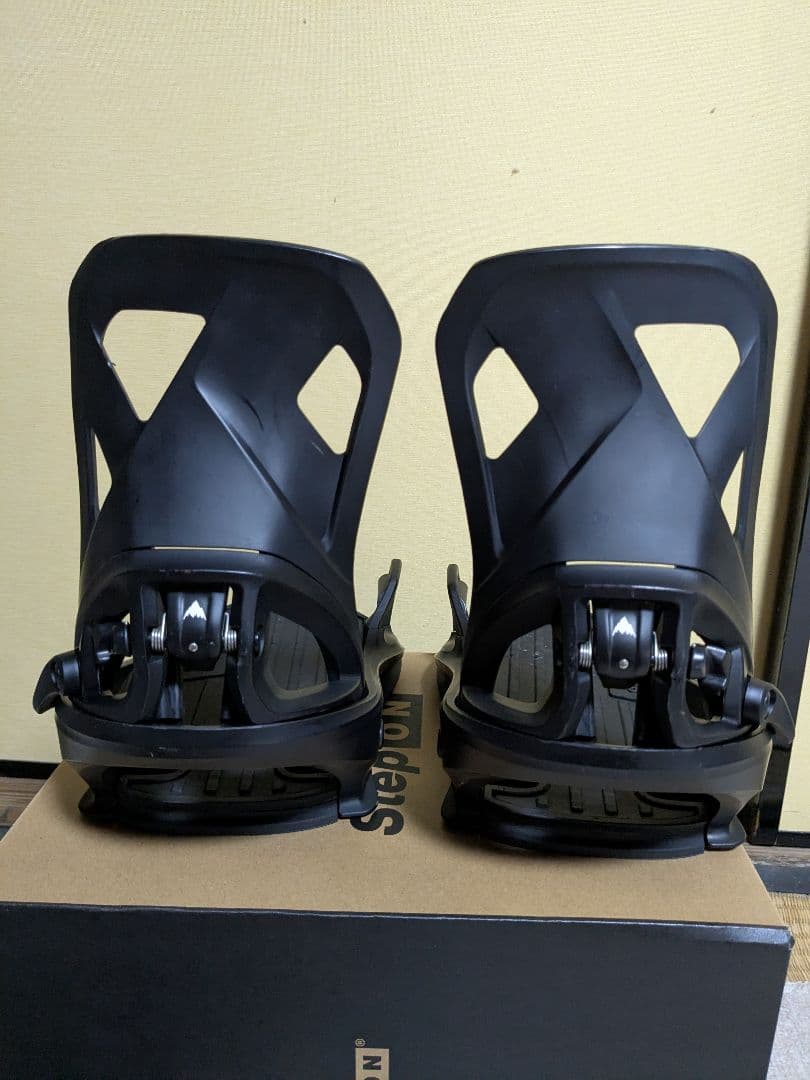 BURTON　ステップオン　Ｍサイズ　22−23モデル