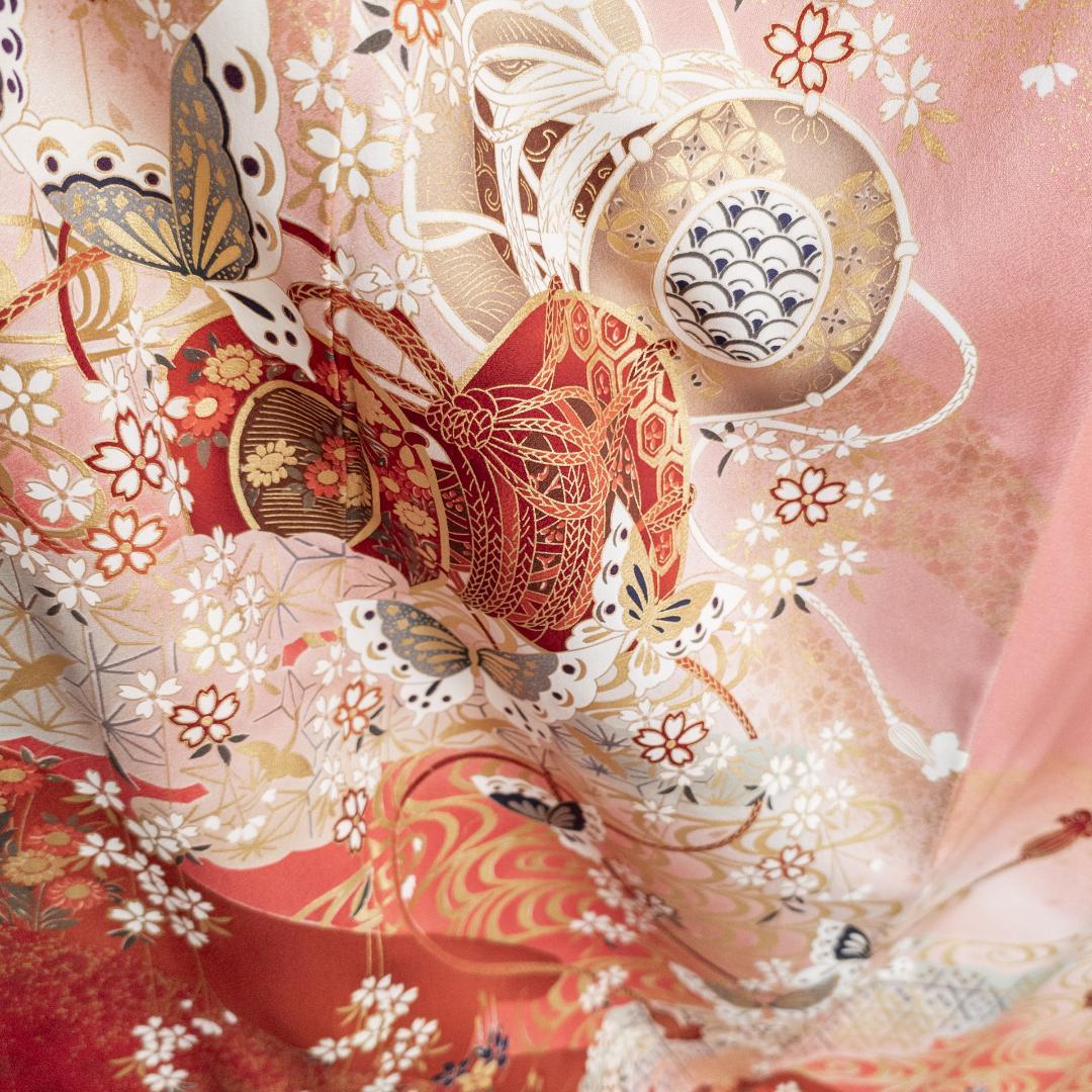 値下げコメント対応しません R7SK1333 振袖+帯 2点セット 金彩