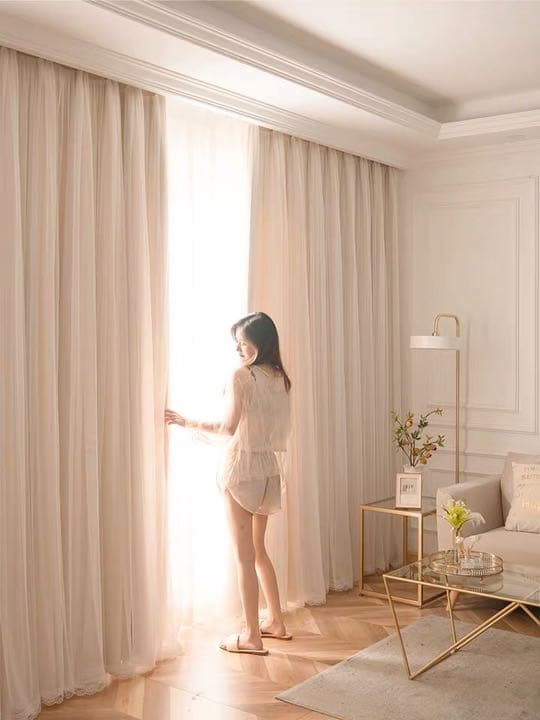 新品　カーテン　2倍ヒダ　アジャスターフック　ベージュ　二重　姫系　レース付き