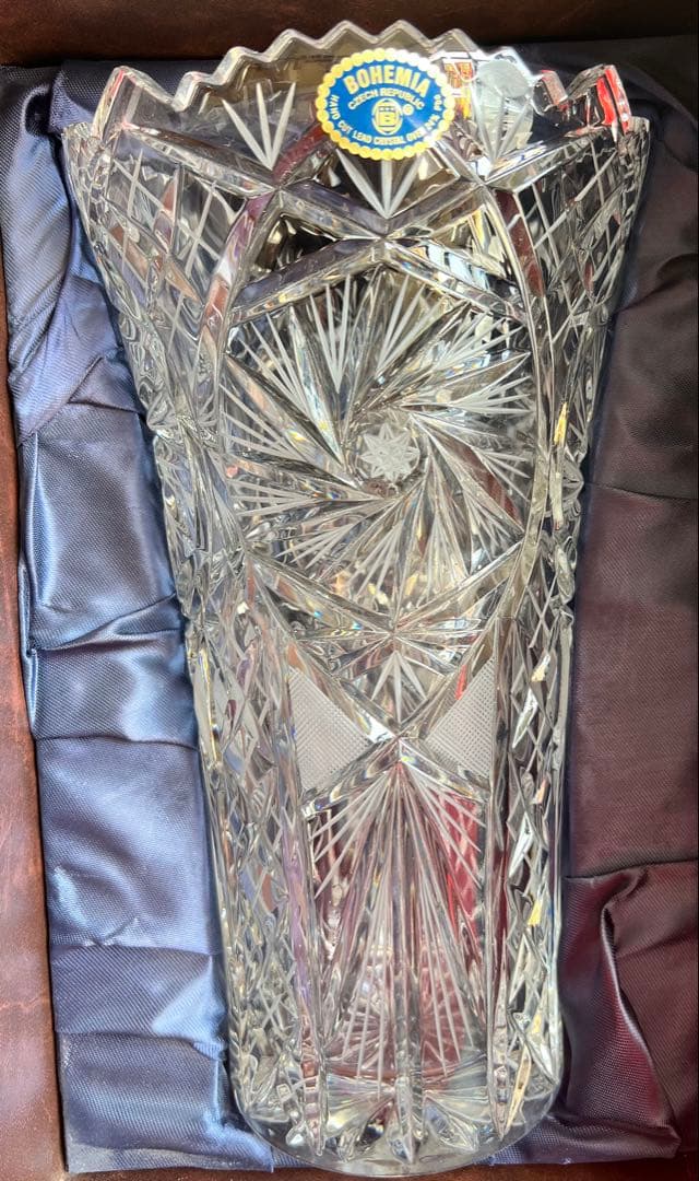 ボヘミア・ガラス