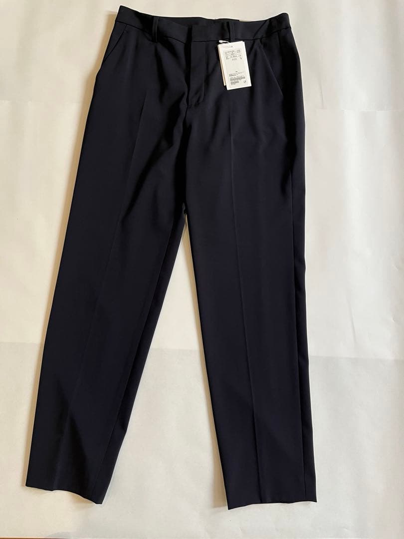 UNITED ARROWS ネイビー パンツスーツ 38サイズ　新品・未使用