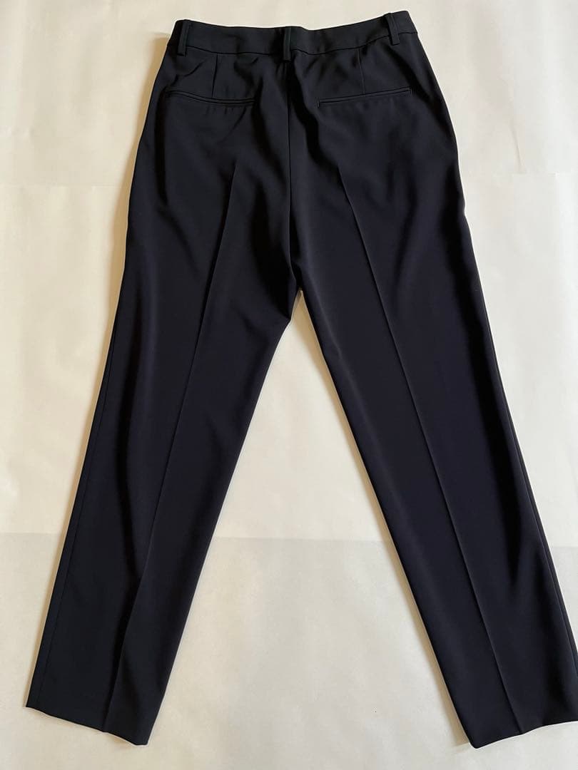 UNITED ARROWS ネイビー パンツスーツ 38サイズ　新品・未使用