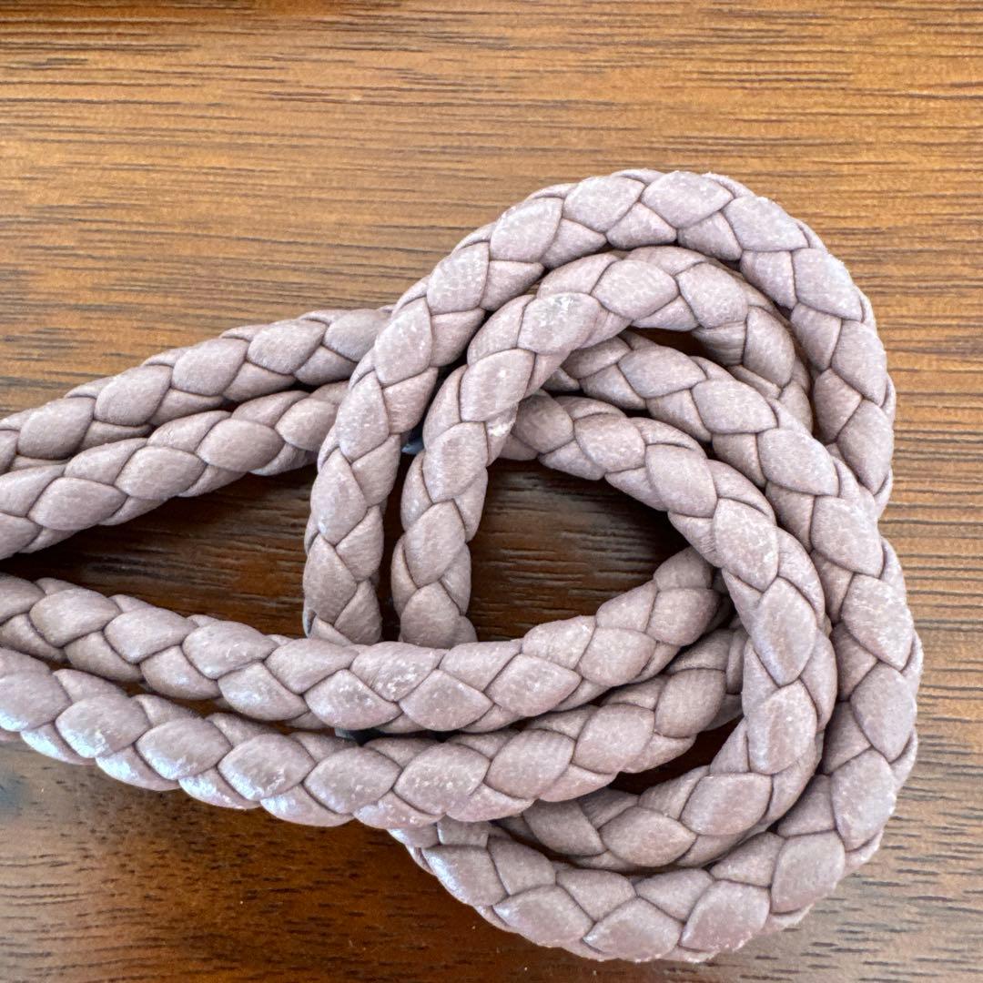 Bottega Veneta 編み込みレザーキーホルダー