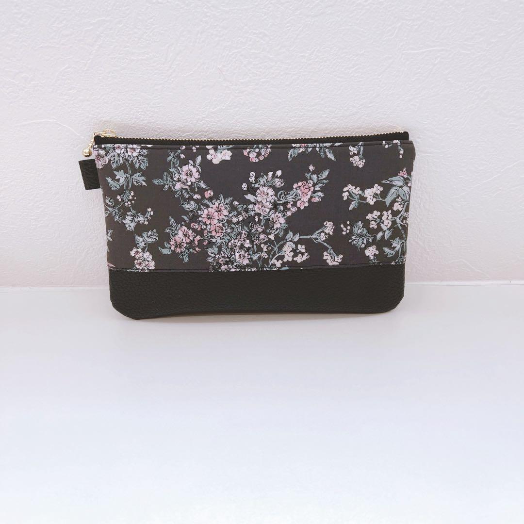 【パックりか❤ページ】リバティ　縮小セリーヌフラットポーチ☆通帳ポーチ