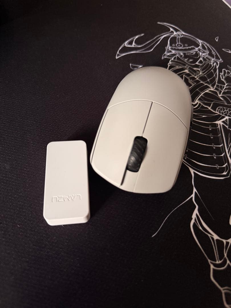 LAMZU MAYA 4K クラウドグレー