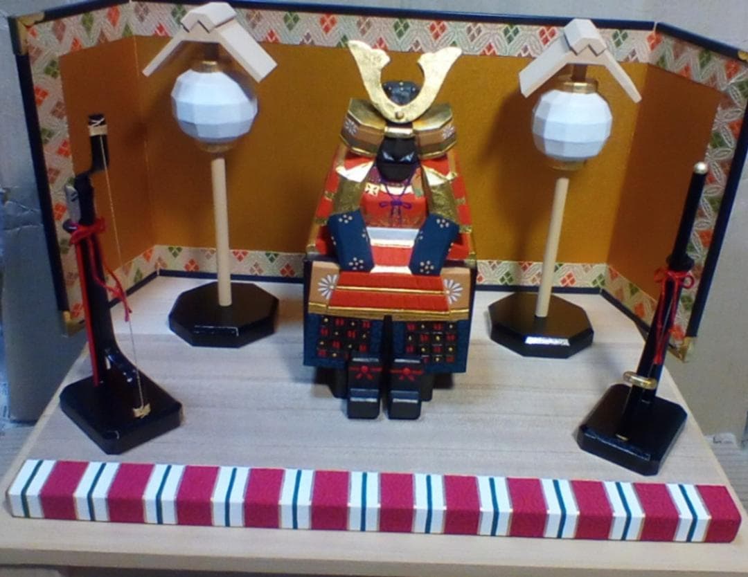 奈良一刀彫　五月人形「甲冑平飾」