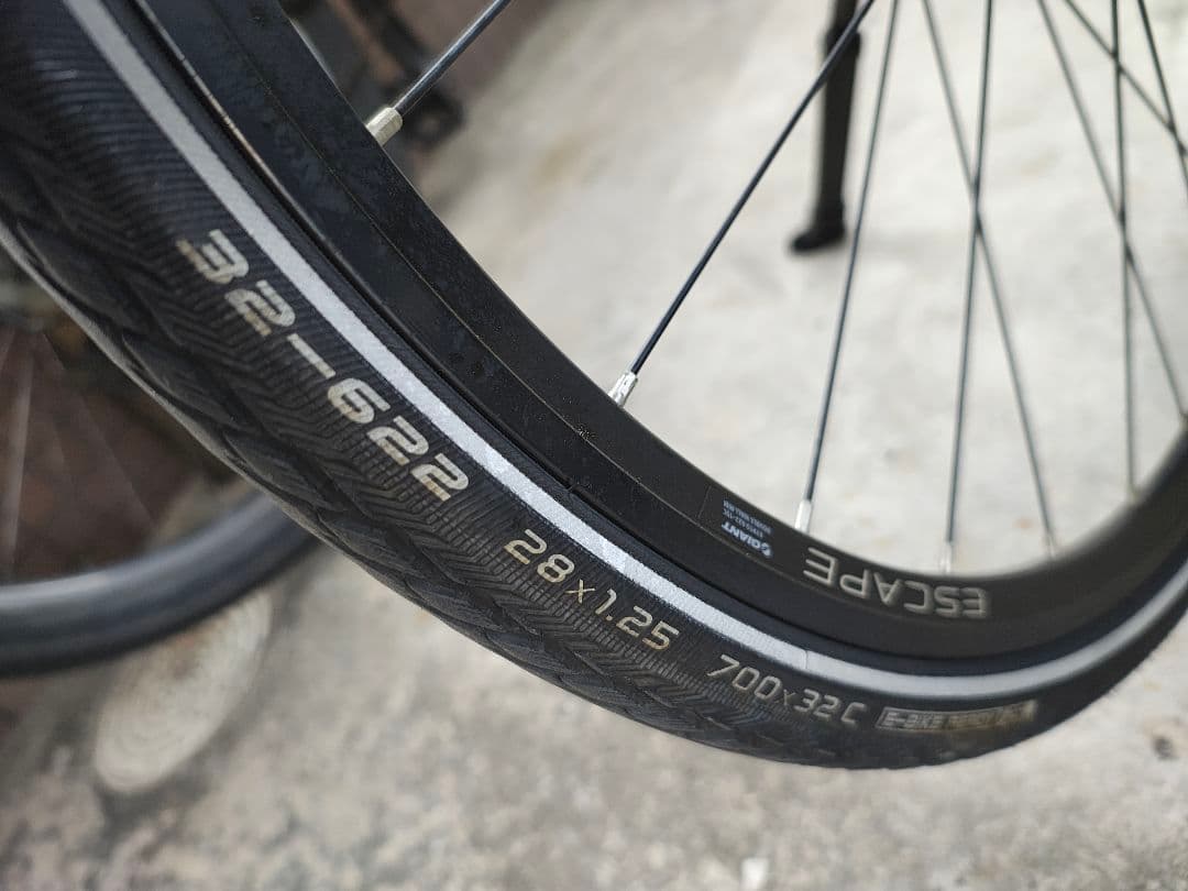 GIANT ESCAPE R DISC クロスバイク 3X8S サイズXS