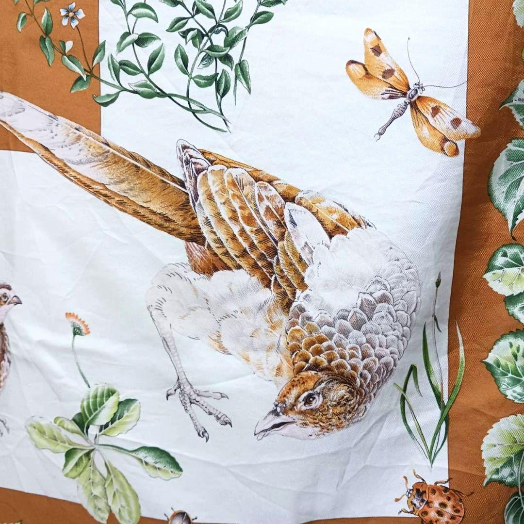 カルネ様✨HERMES エルメス カレ90 シルクスカーフ 鳥柄 正方形 大判