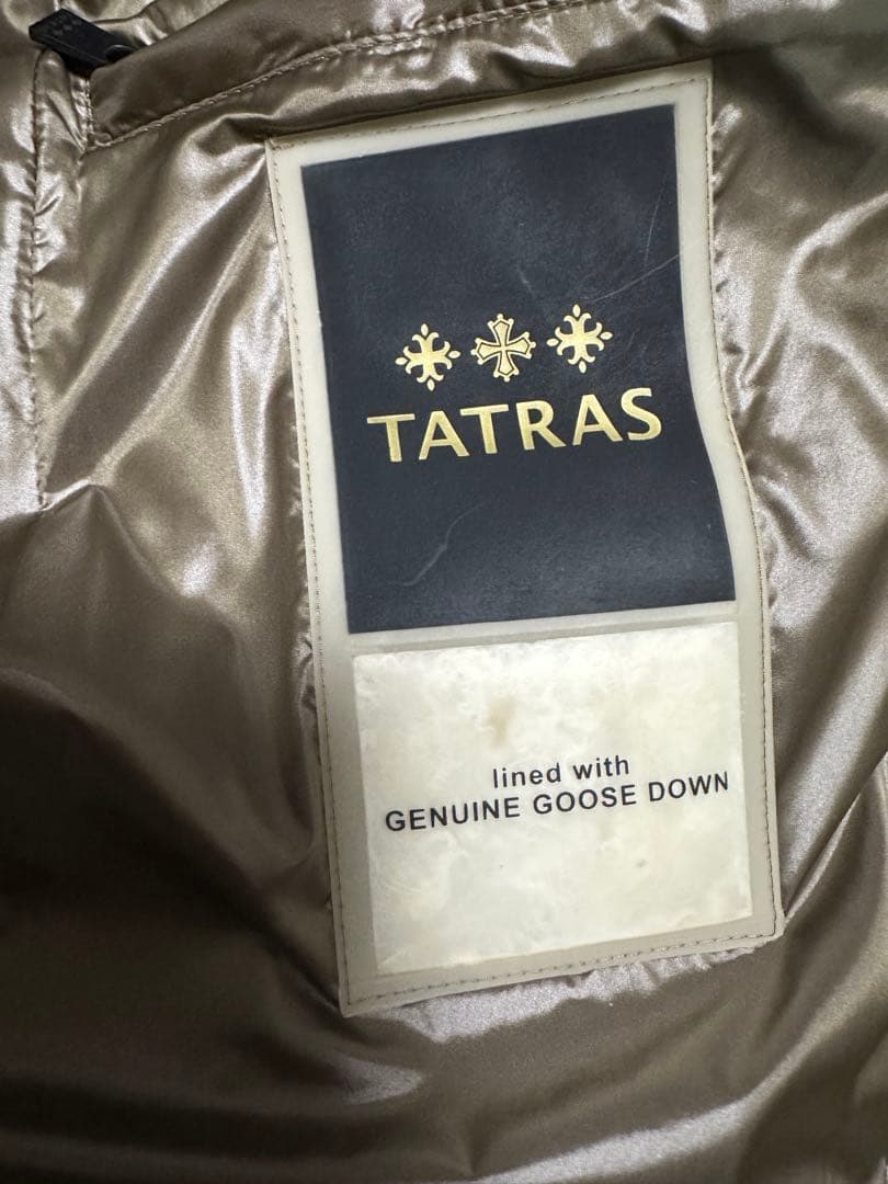 美品　TATRAS タトラス　02 BABILA バビラ　ダウン コート