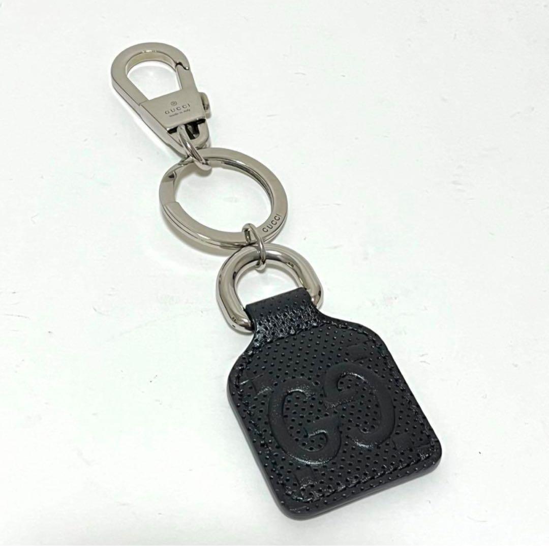 グッチ キーリング GGエンボス レザー キーリング キーホルダー 黒