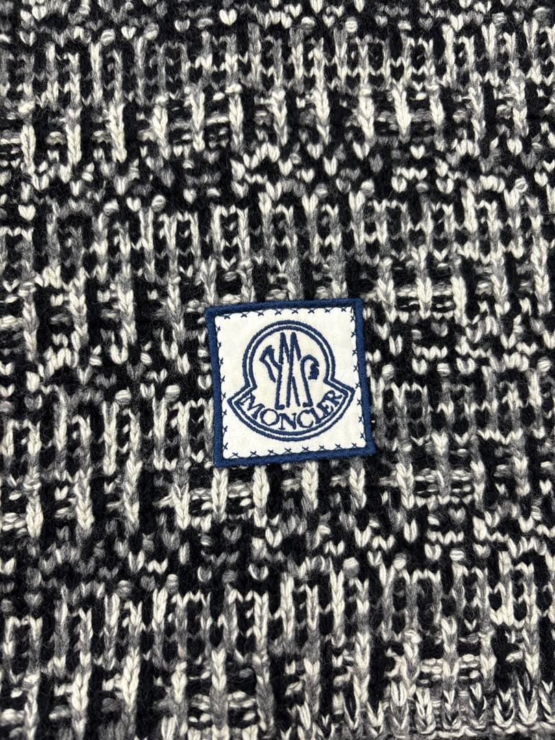 【人気商品】モンクレールマフラー