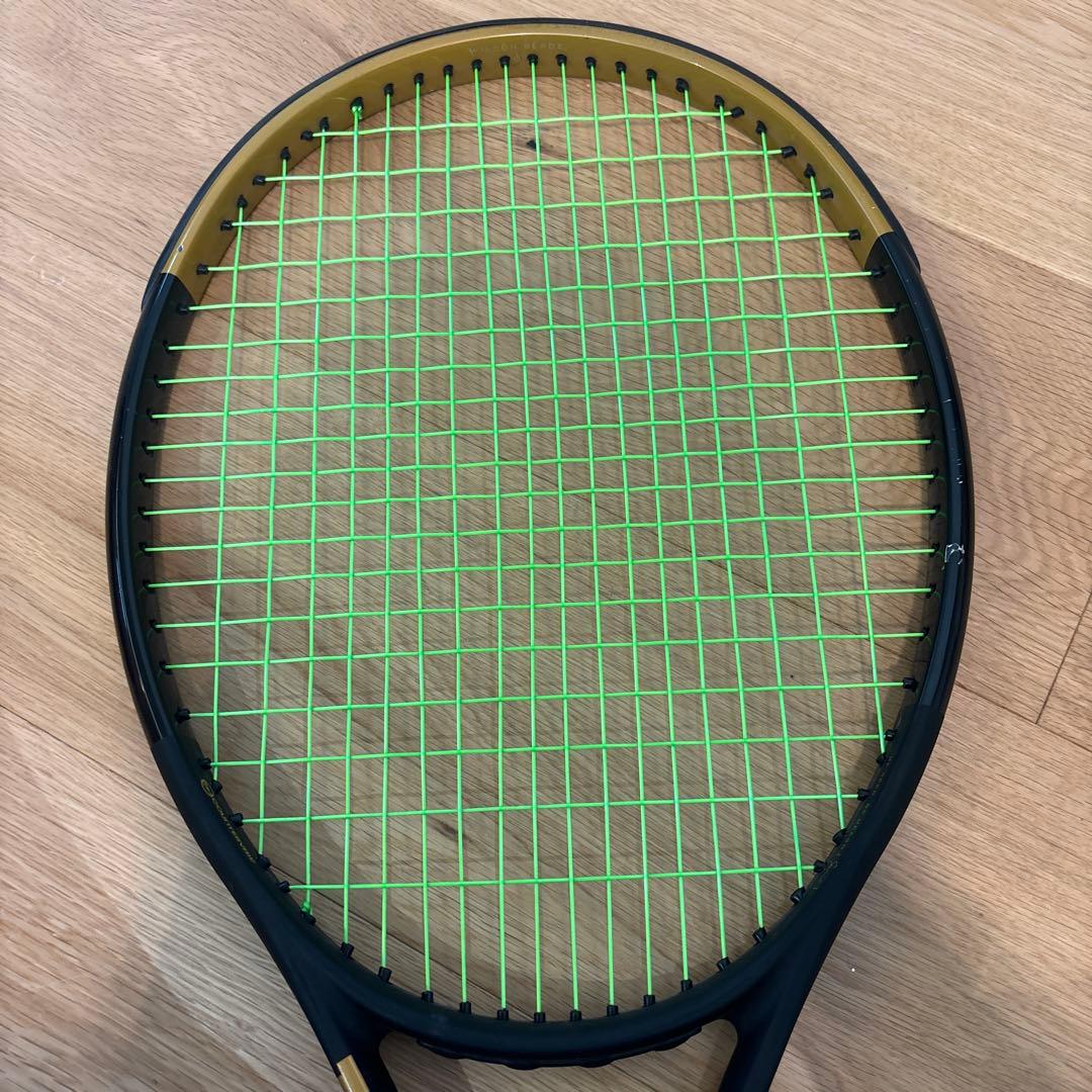 Wilson Blade テニスラケット