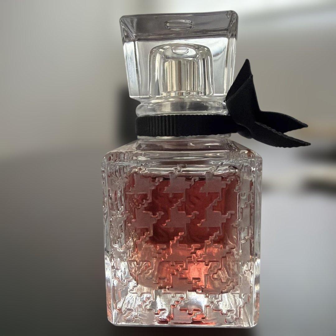 ミスディオール　エッセンス　35ml パルファン　香水