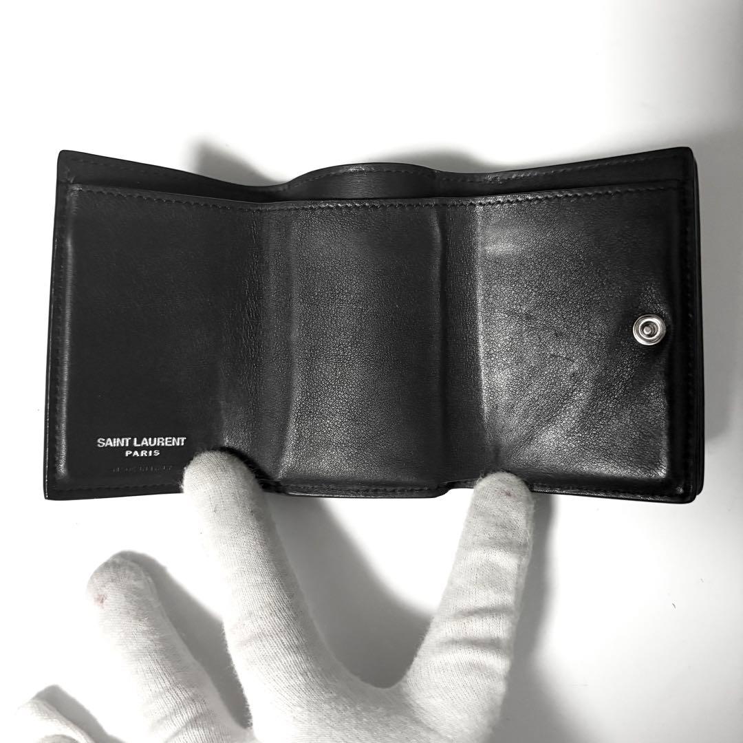 美品　SAINT LAURENT　三つ折り財布　カサンドラ　シルバー金具