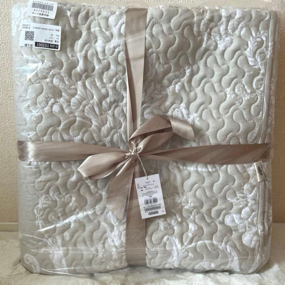 ローラアシュレイ　ジョゼッテ　キルトマルチカバー　ライトグレー　シングル用　新品