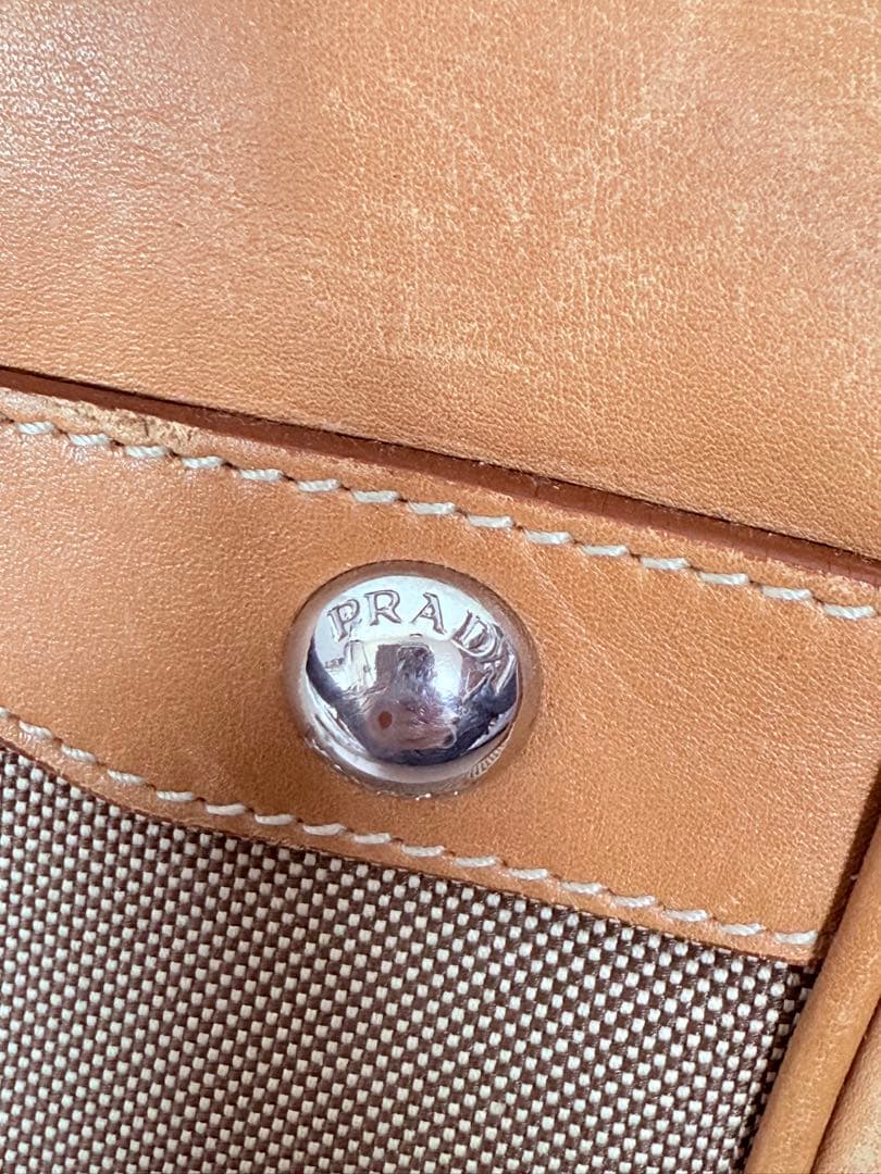 プラダ ジャガード レザー　ボストンバックハンドバッグ　鍵付 ロゴ刺繍