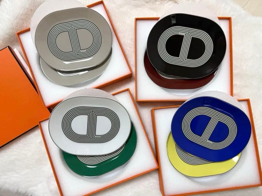 新品未使用☆ HERMES ラリー24 オーバルプレートミニ　8枚セット