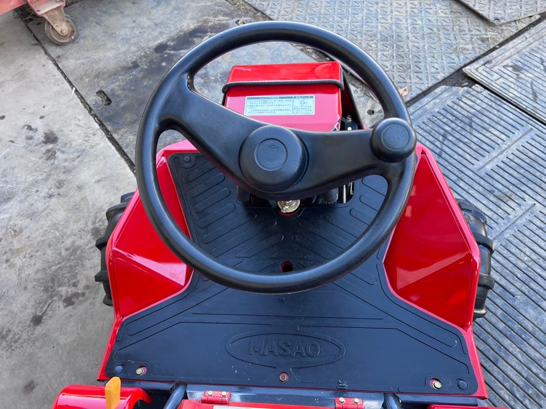 筑水キャニコム　乗用草刈機　18馬力